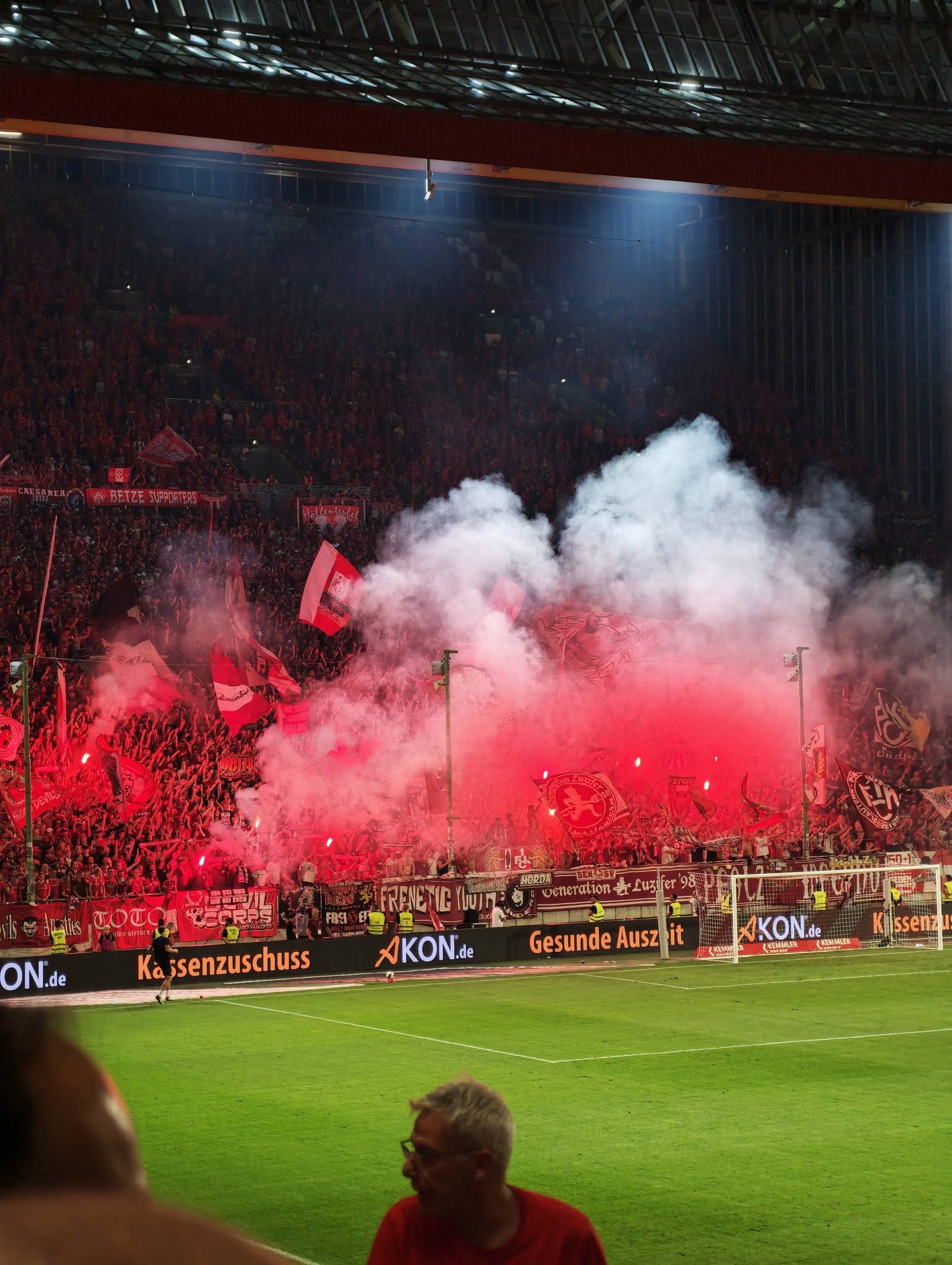 Kurzmeldungen aus Fankultur und Groundhopping